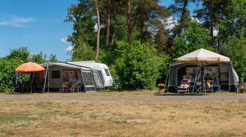 Comfortplaats 2 caravans