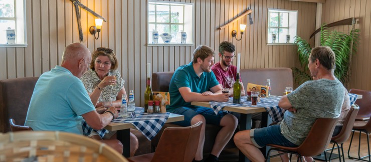 Eetcafé De Herberg binnen 1